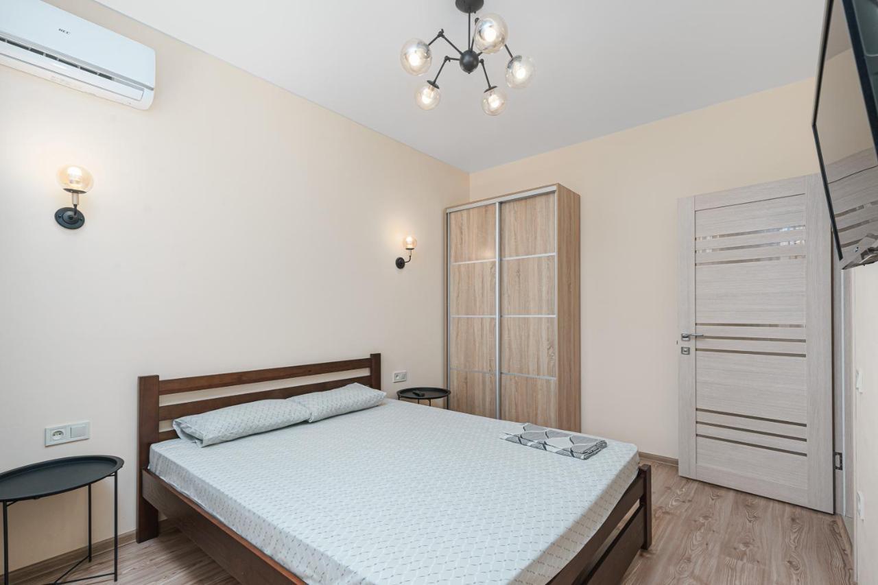20 Deribasivska 2 Bedrooms Apartment Odesa Exterior photo